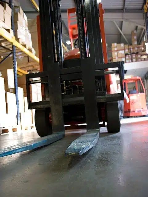 ¿Cómo reducir y prevenir el daño de tu autoelevador?